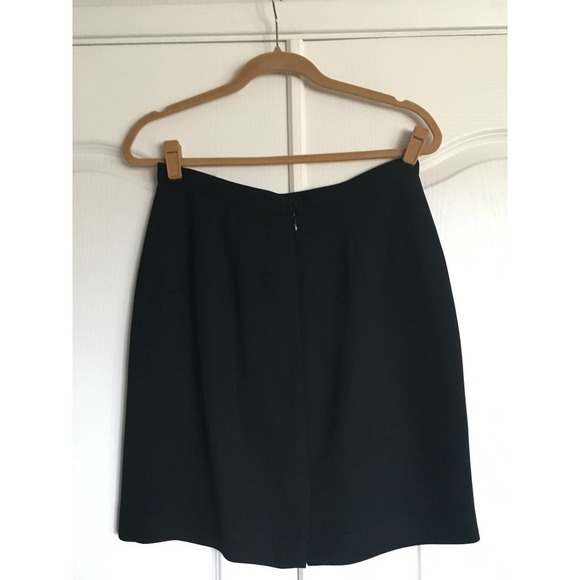 Vintage Casual Corner Women’s Two-Piece Suit in Black - Picture 5 of 7